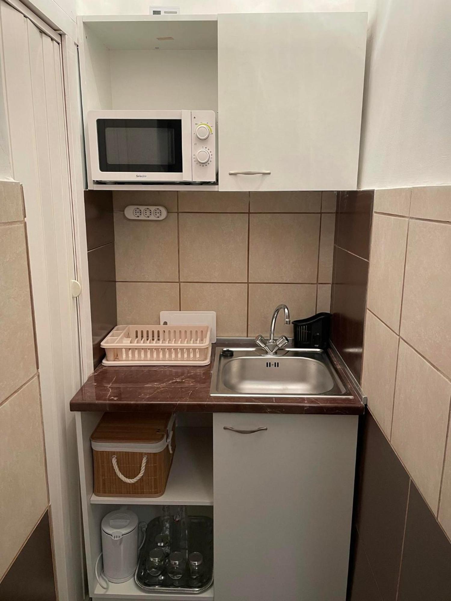 Adam Apartman Hajduszoboszlo Luaran gambar