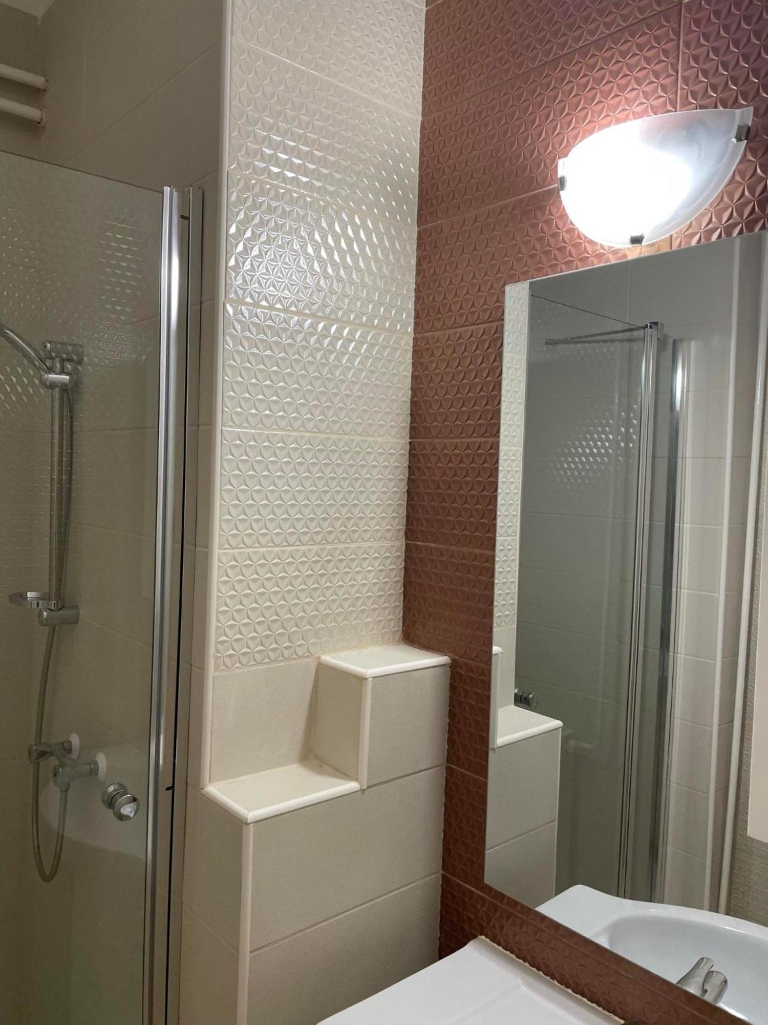 Adam Apartman Hajduszoboszlo Luaran gambar